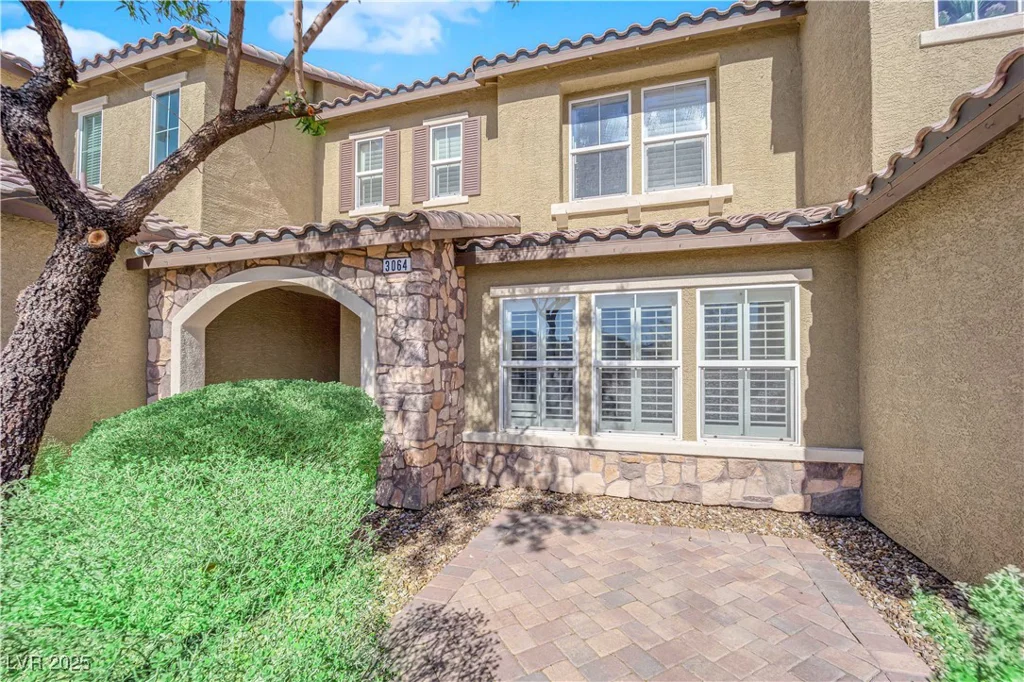 3064 Bicentennial, Henderson, NV 89044