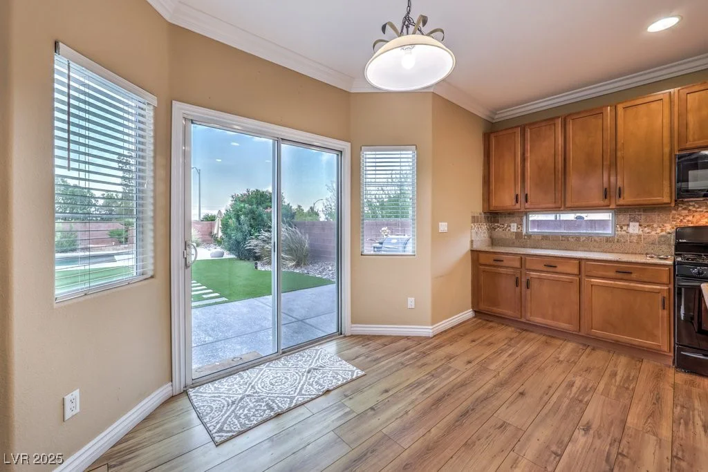 5480 Oatfield, North Las Vegas, NV 89081