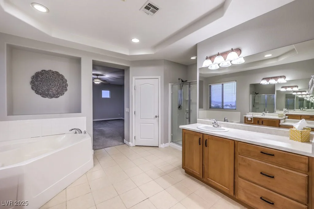 5480 Oatfield, North Las Vegas, NV 89081