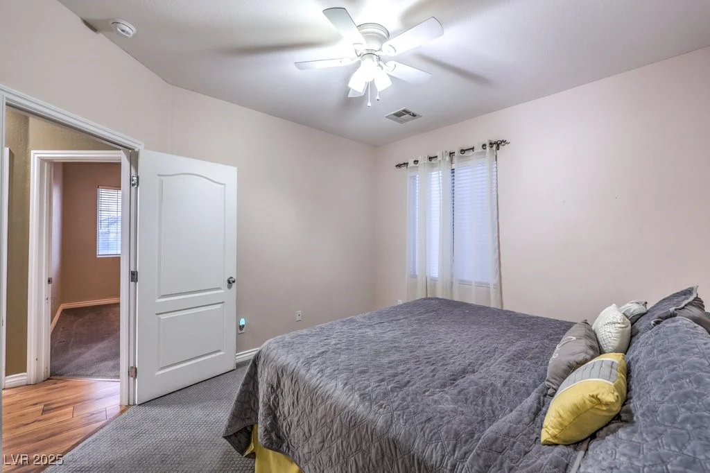 5480 Oatfield, North Las Vegas, NV 89081