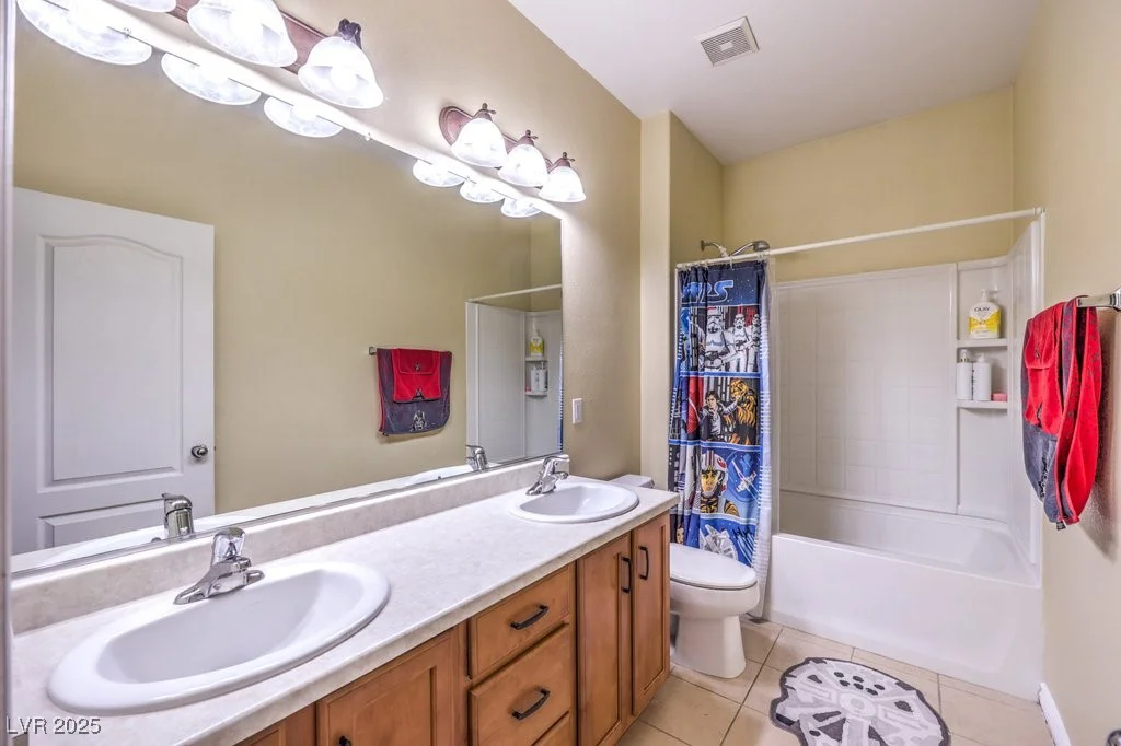 5480 Oatfield, North Las Vegas, NV 89081