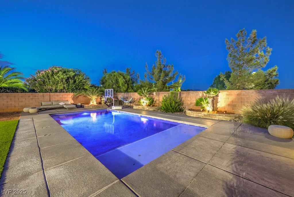 5480 Oatfield, North Las Vegas, NV 89081
