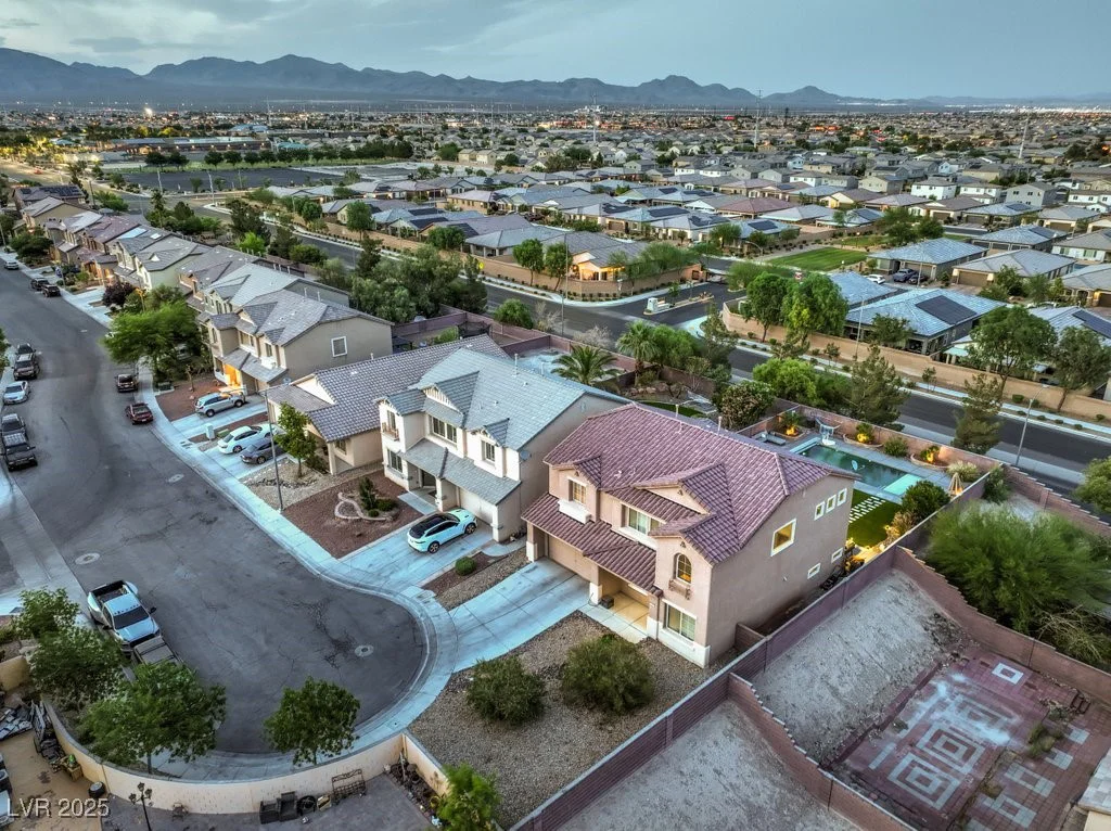 5480 Oatfield, North Las Vegas, NV 89081