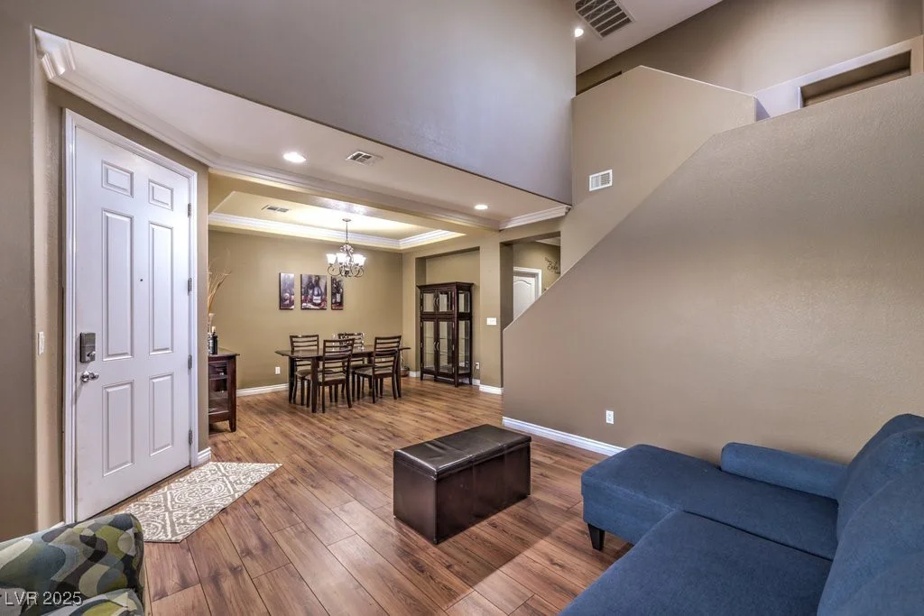 5480 Oatfield, North Las Vegas, NV 89081