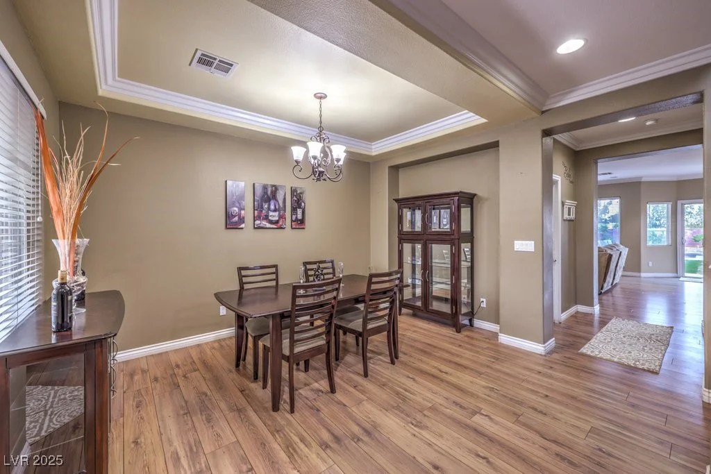 5480 Oatfield, North Las Vegas, NV 89081