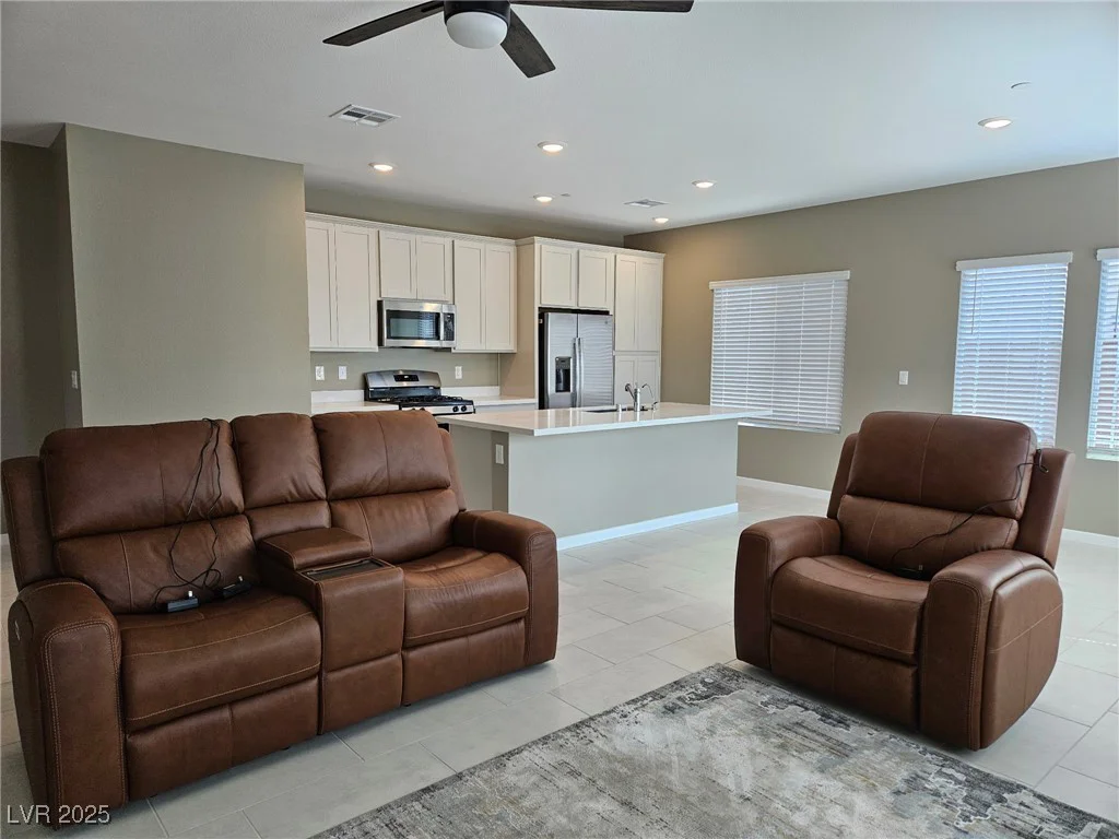 289 Aravalli Crest, Henderson, NV 89015