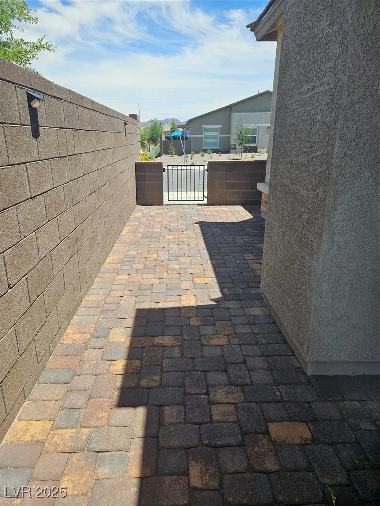 289 Aravalli Crest, Henderson, NV 89015
