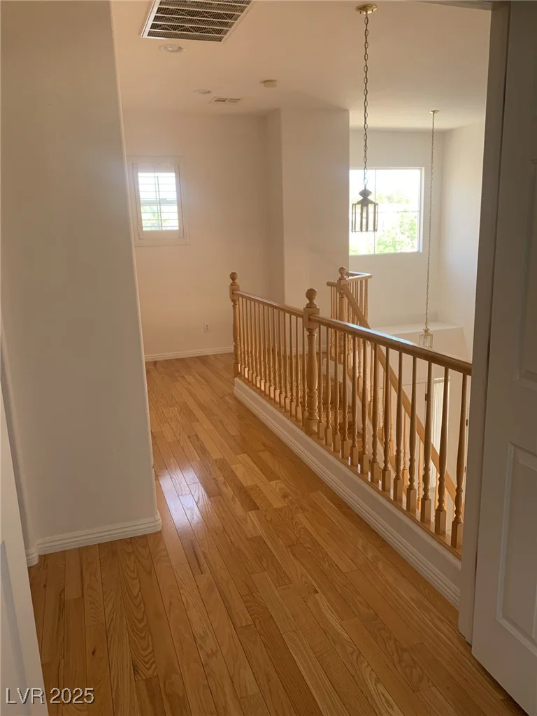10357 Bent Willow, Las Vegas, NV 89129
