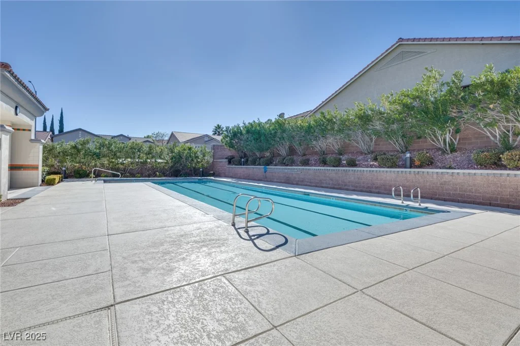 10357 Bent Willow, Las Vegas, NV 89129