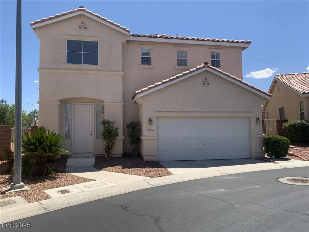 10357 Bent Willow, Las Vegas, NV 89129
