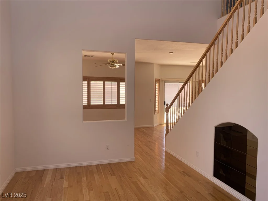 10357 Bent Willow, Las Vegas, NV 89129