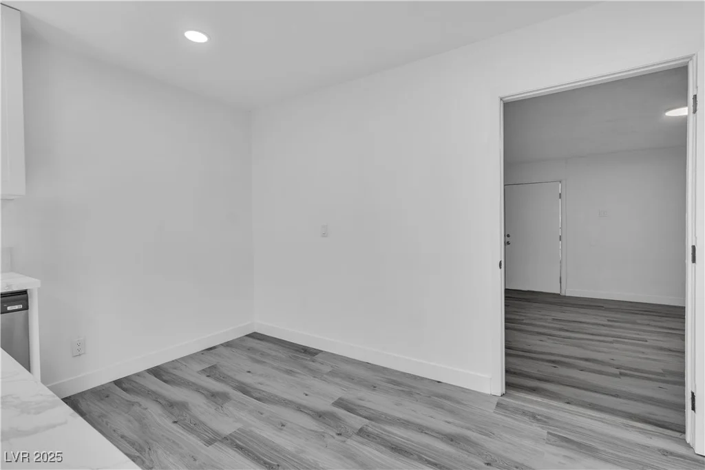 5580 Waltham, Las Vegas, NV 89122