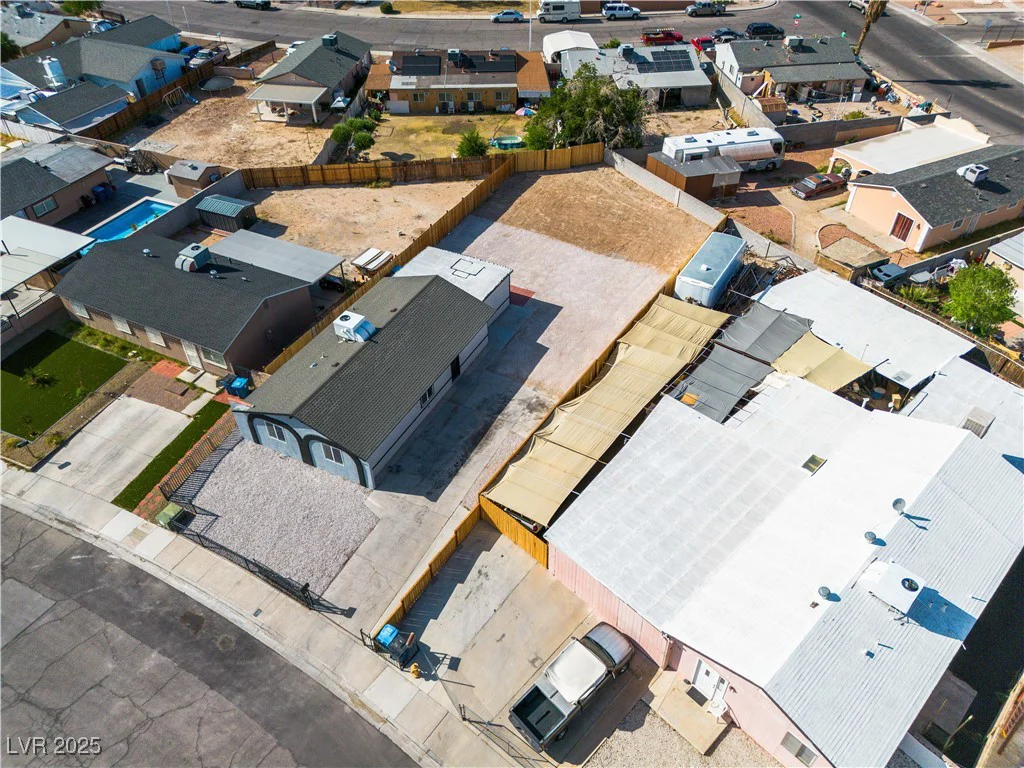 5580 Waltham, Las Vegas, NV 89122