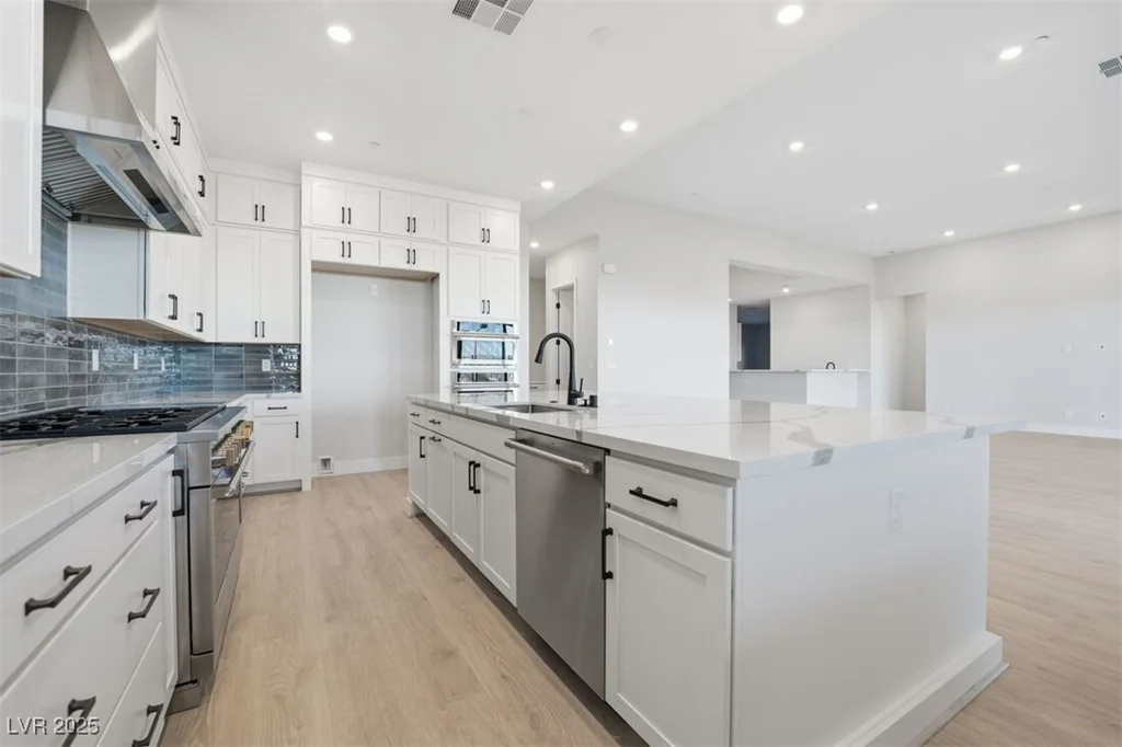 454 Carter House, Las Vegas, NV 89138