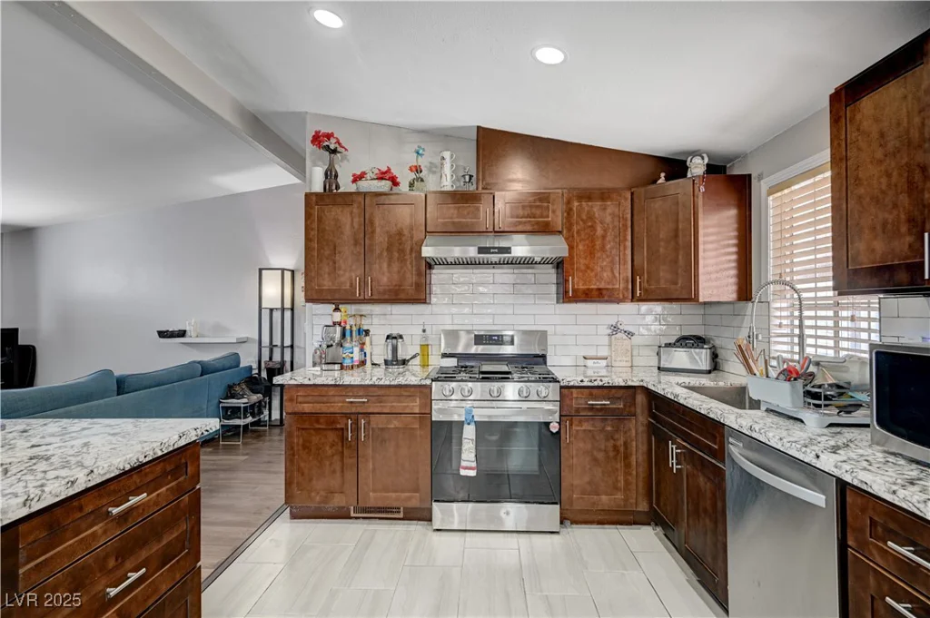 508 Topaz, Henderson, NV 89015