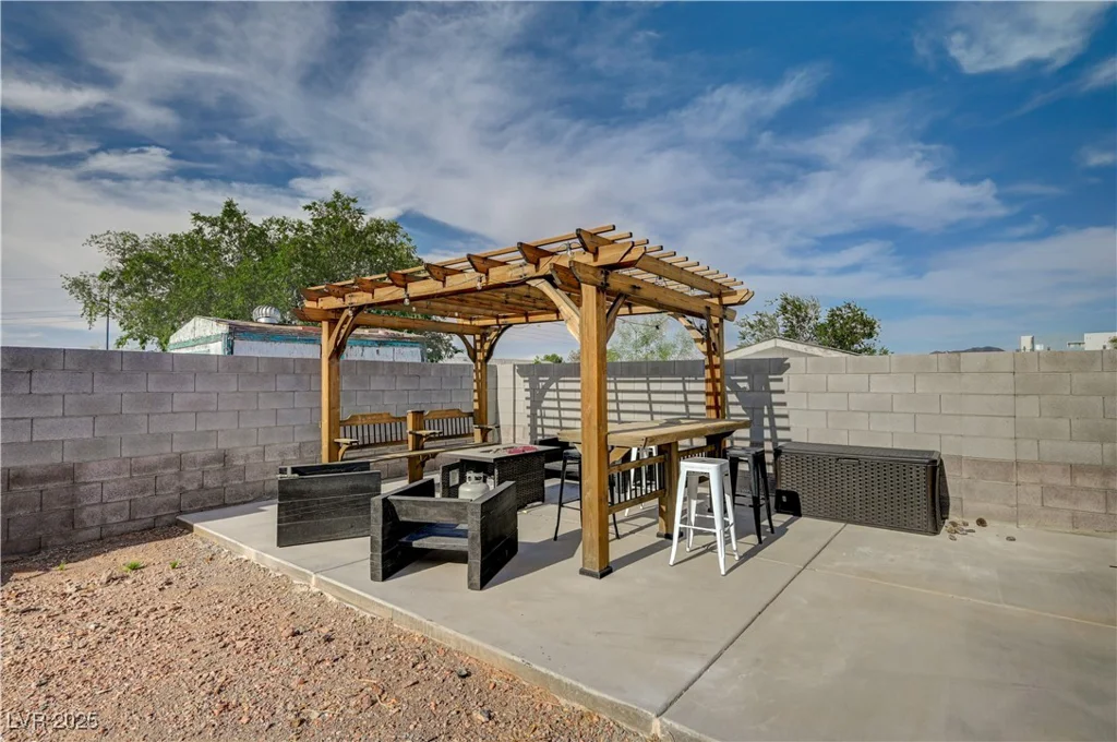 508 Topaz, Henderson, NV 89015