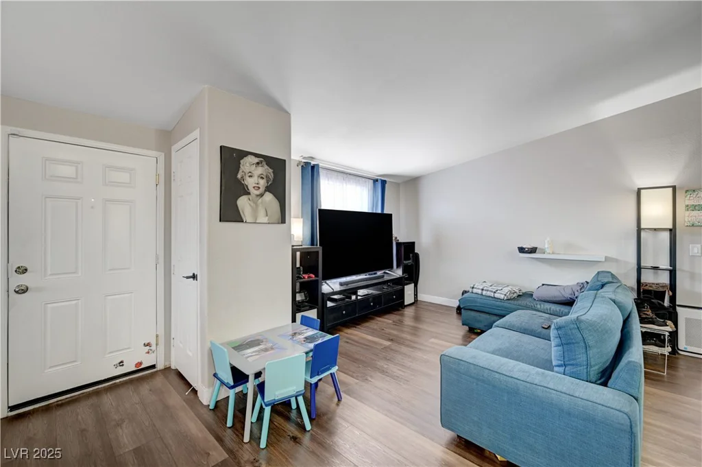 508 Topaz, Henderson, NV 89015