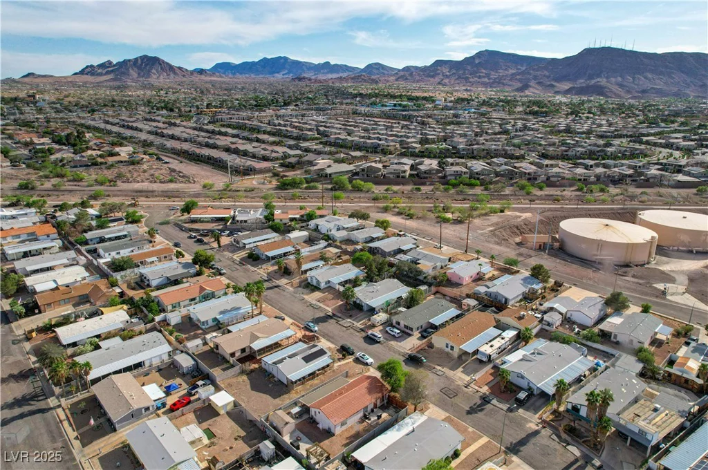 508 Topaz, Henderson, NV 89015