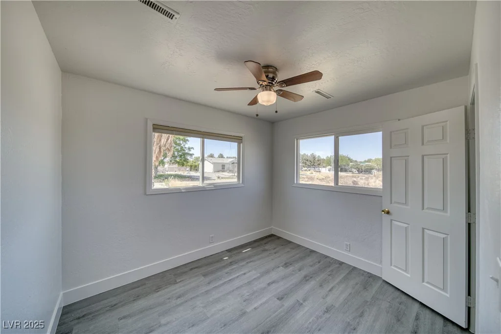 1190 Sierra Vista, Pahrump, NV 89060