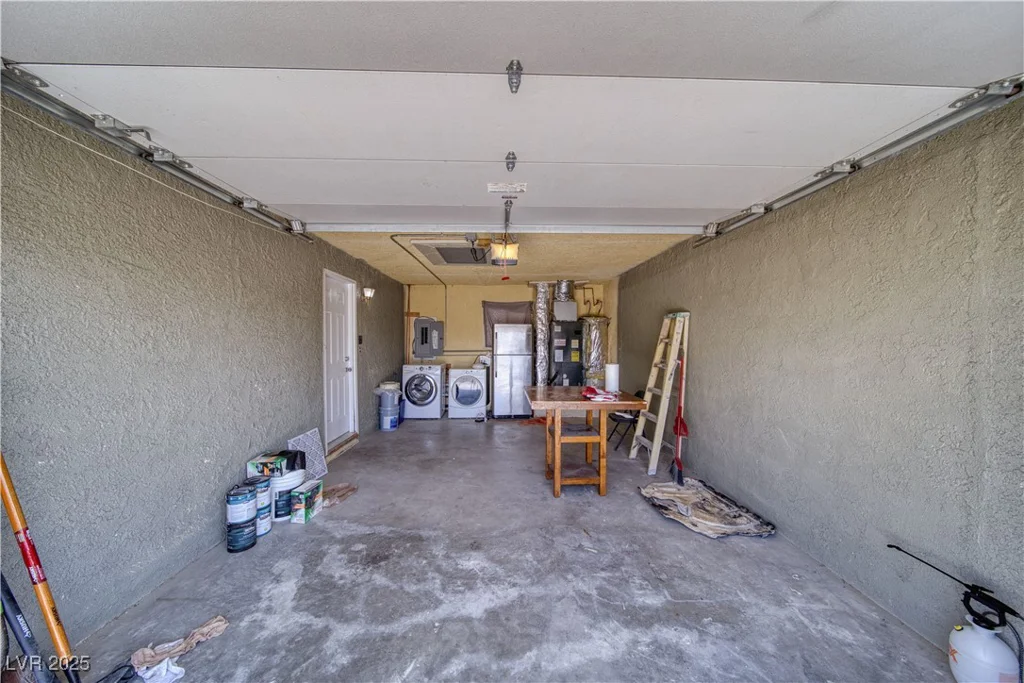 1190 Sierra Vista, Pahrump, NV 89060