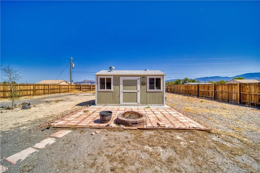 1190 Sierra Vista, Pahrump, NV 89060