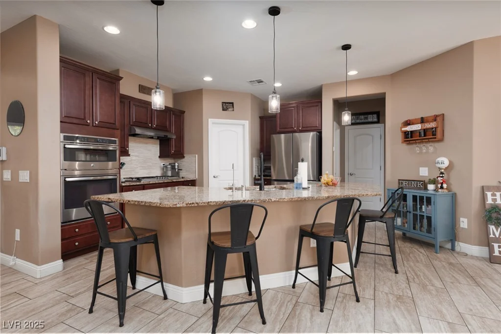 7630 Canyon Diablo, Las Vegas, NV 89179