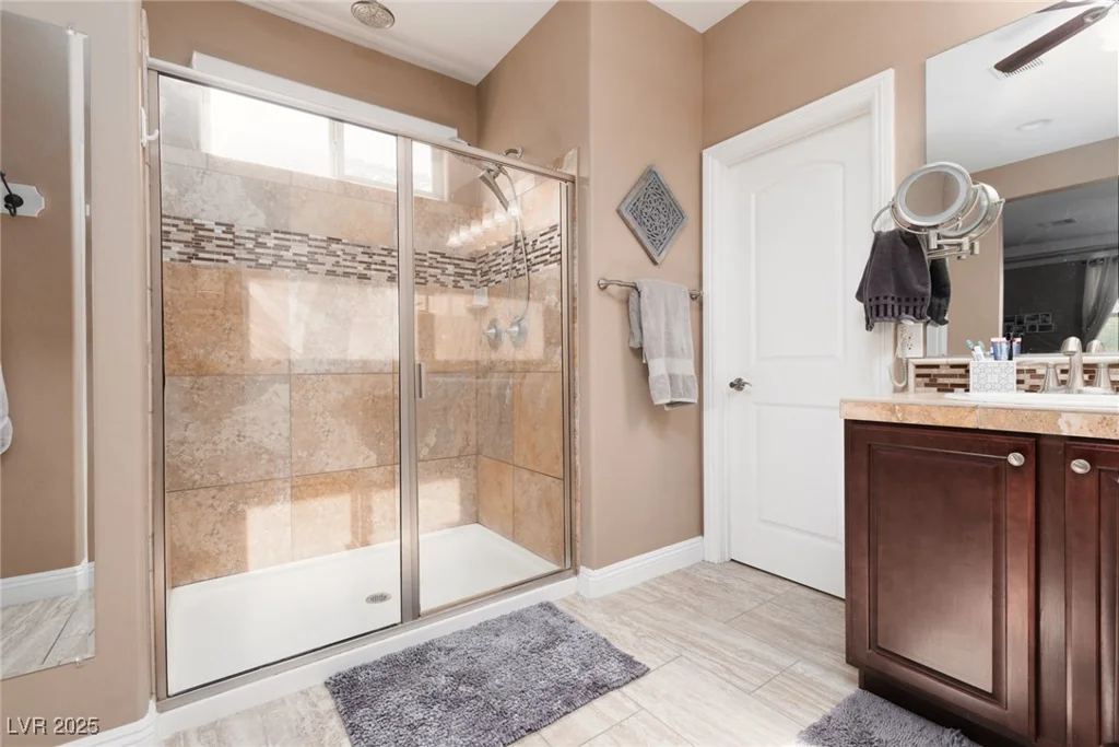 7630 Canyon Diablo, Las Vegas, NV 89179