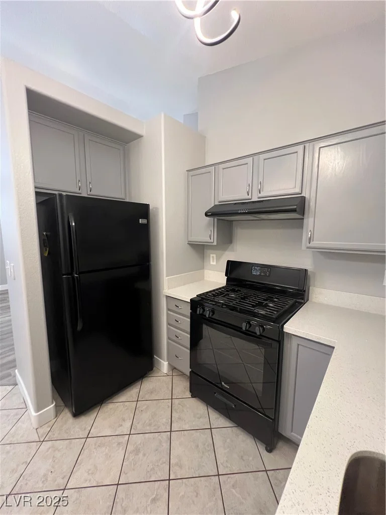 2694 Hillgrass, Las Vegas, NV 89123