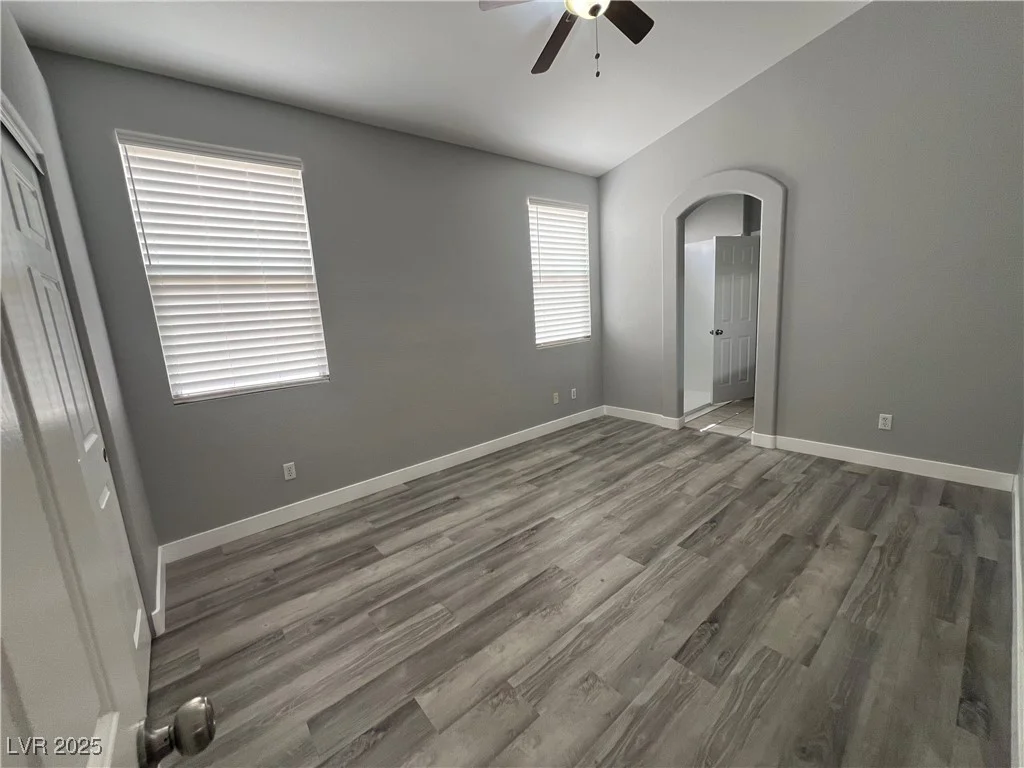 2694 Hillgrass, Las Vegas, NV 89123