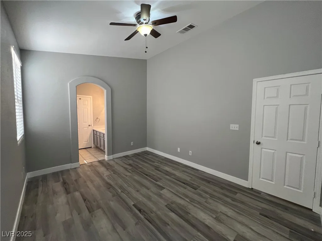 2694 Hillgrass, Las Vegas, NV 89123