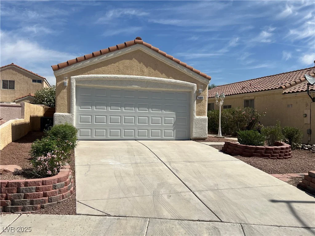 2694 Hillgrass, Las Vegas, NV 89123