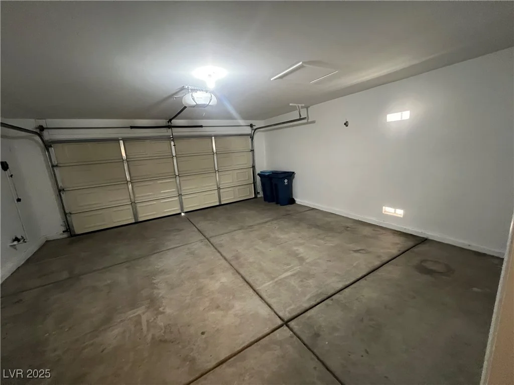 2694 Hillgrass, Las Vegas, NV 89123