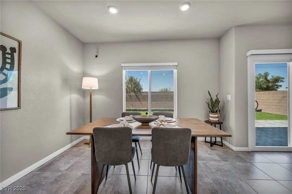 9876 Magnus, Las Vegas, NV 89178