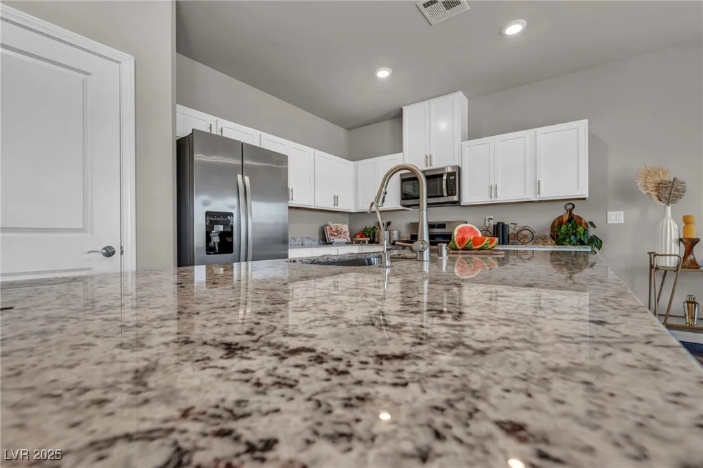 9876 Magnus, Las Vegas, NV 89178