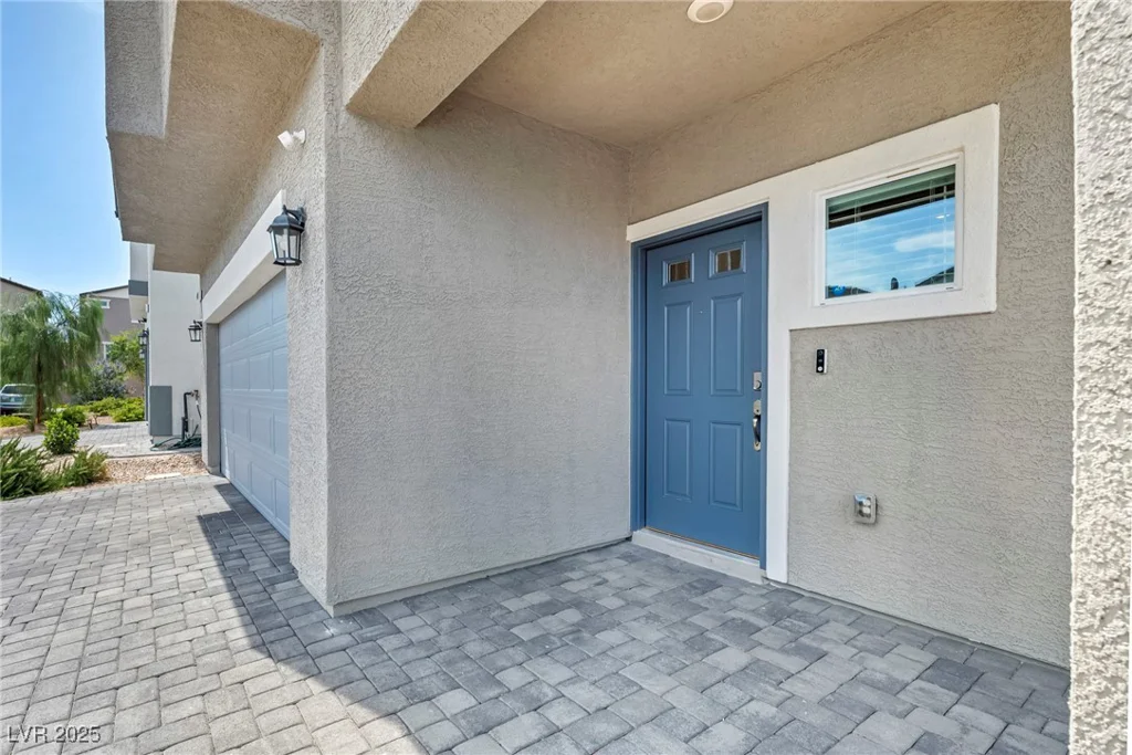9876 Magnus, Las Vegas, NV 89178