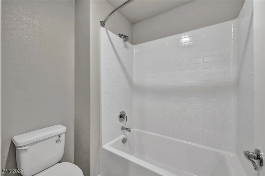 9876 Magnus, Las Vegas, NV 89178