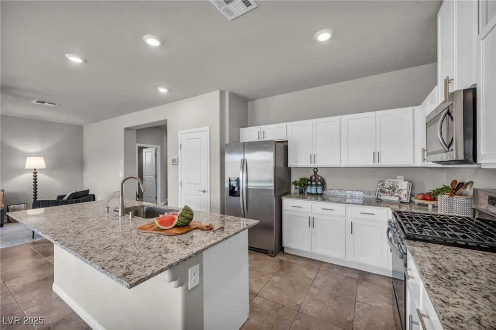 9876 Magnus, Las Vegas, NV 89178