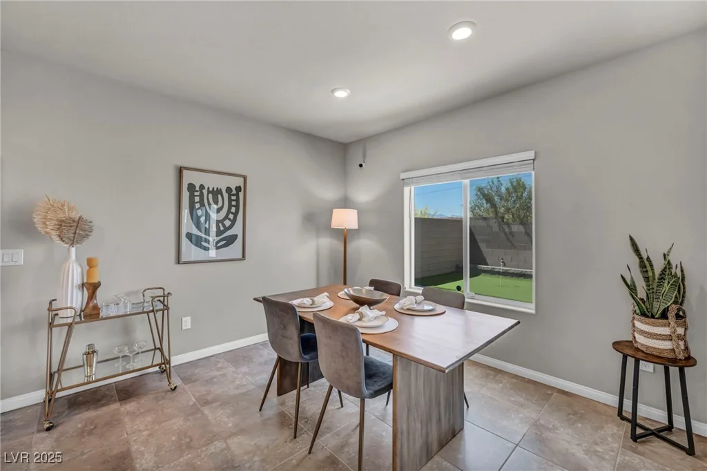 9876 Magnus, Las Vegas, NV 89178