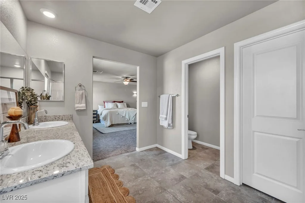 9876 Magnus, Las Vegas, NV 89178