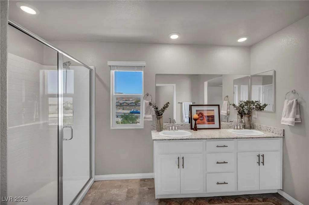 9876 Magnus, Las Vegas, NV 89178