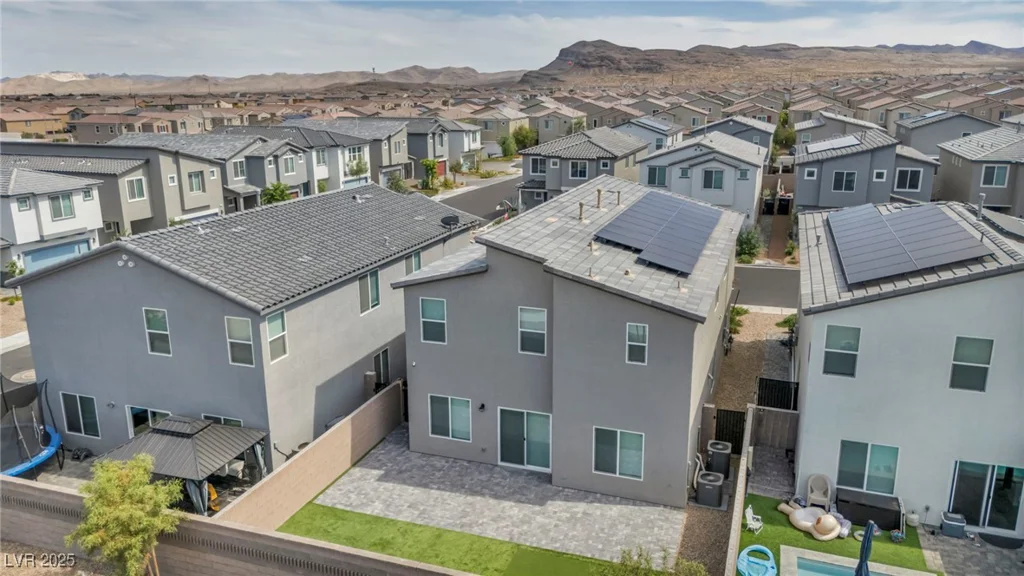 9876 Magnus, Las Vegas, NV 89178