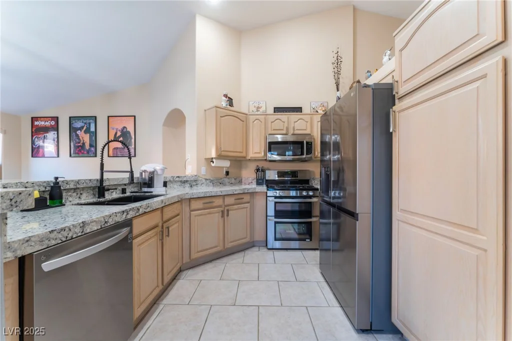 5350 Sharon Marie, Las Vegas, NV 89118