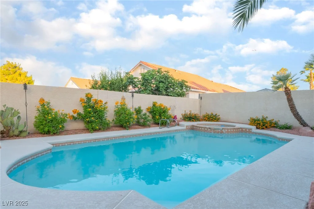 5350 Sharon Marie, Las Vegas, NV 89118