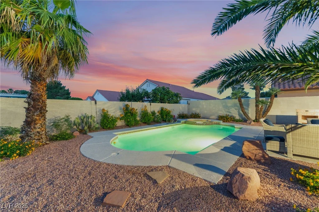 5350 Sharon Marie, Las Vegas, NV 89118