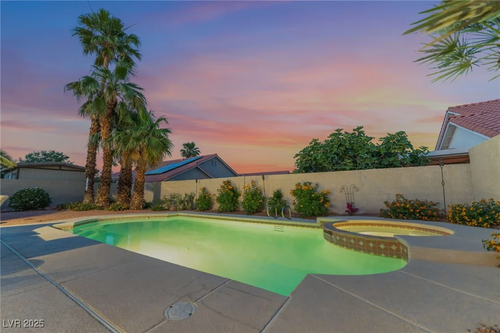 5350 Sharon Marie, Las Vegas, NV 89118