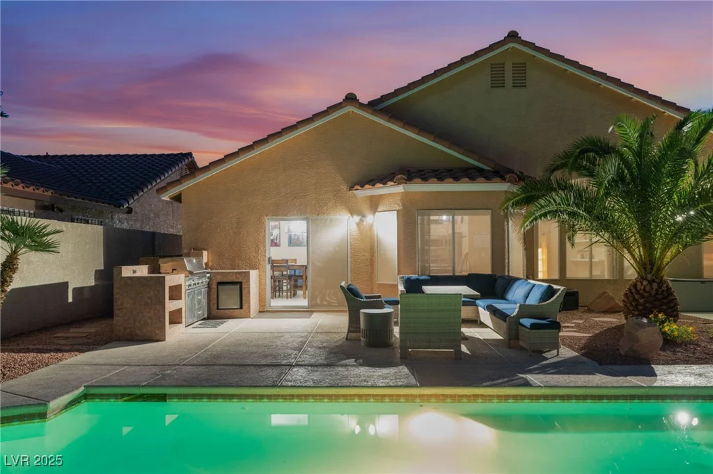 5350 Sharon Marie, Las Vegas, NV 89118
