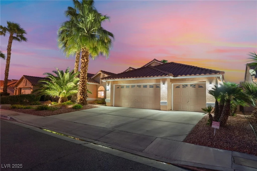 5350 Sharon Marie, Las Vegas, NV 89118