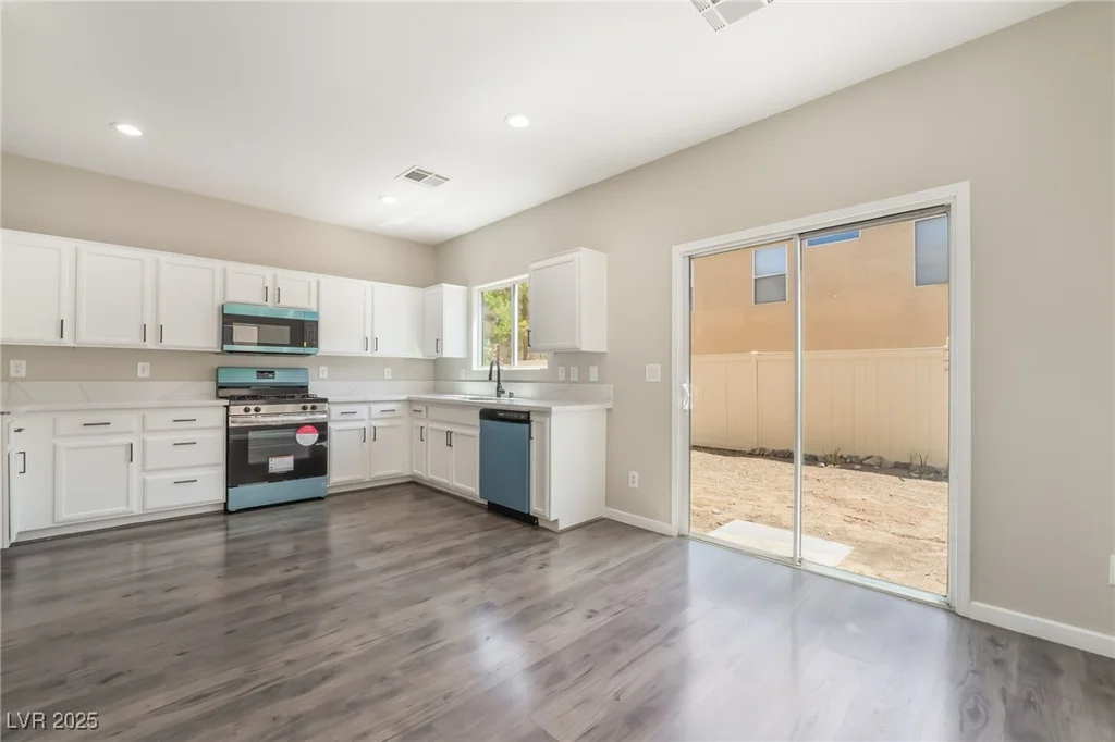 6260 Castle Kennedy, Henderson, NV 89011