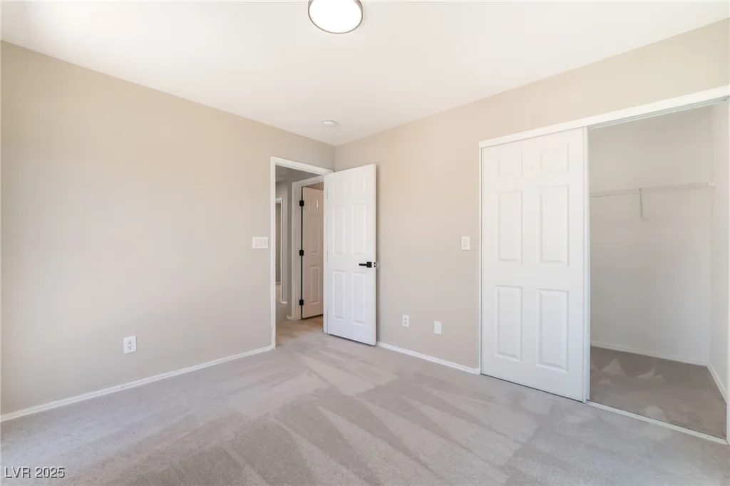 6260 Castle Kennedy, Henderson, NV 89011