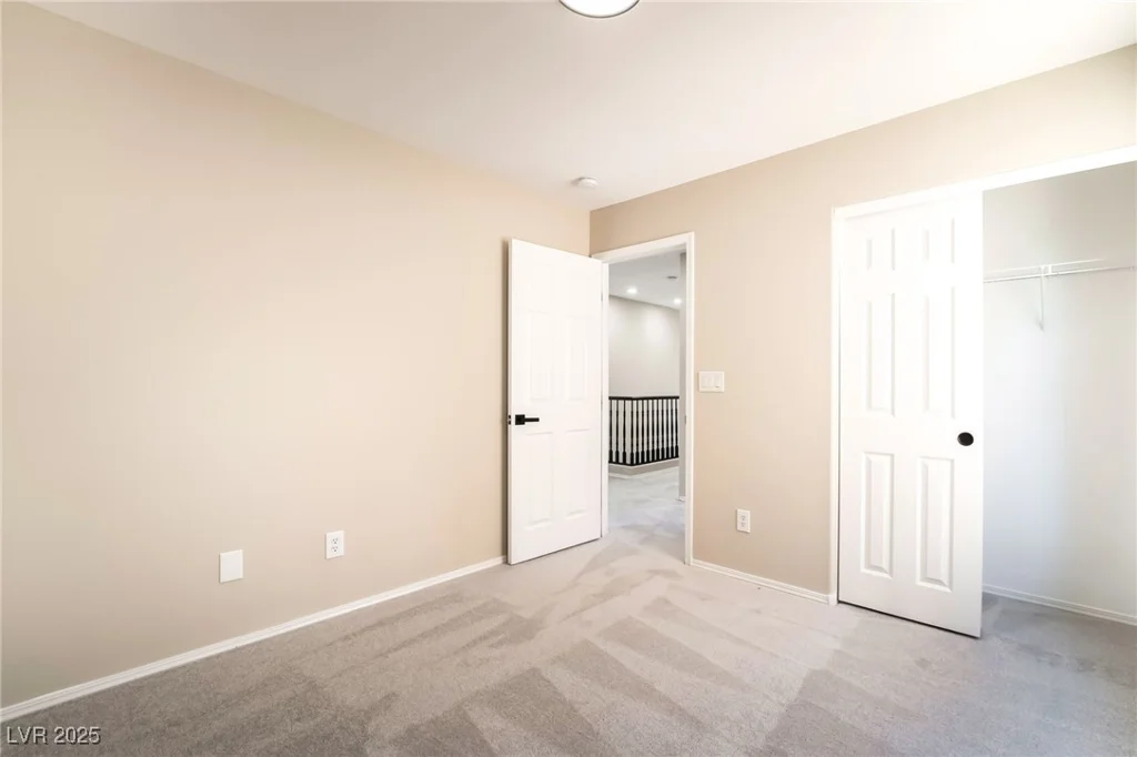 6260 Castle Kennedy, Henderson, NV 89011